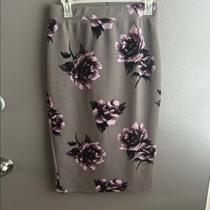 Floral Pencil Skirt in Purple and Black